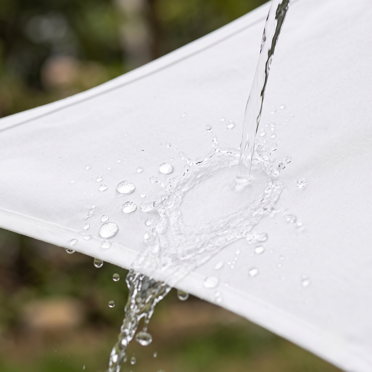 Voile d'ombrage triangulaire blanc